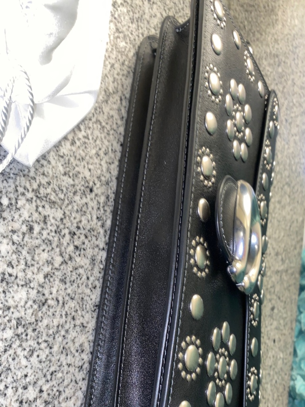 Tabby Shoulder Bag 26 with Rivets - Picture 3 of 11